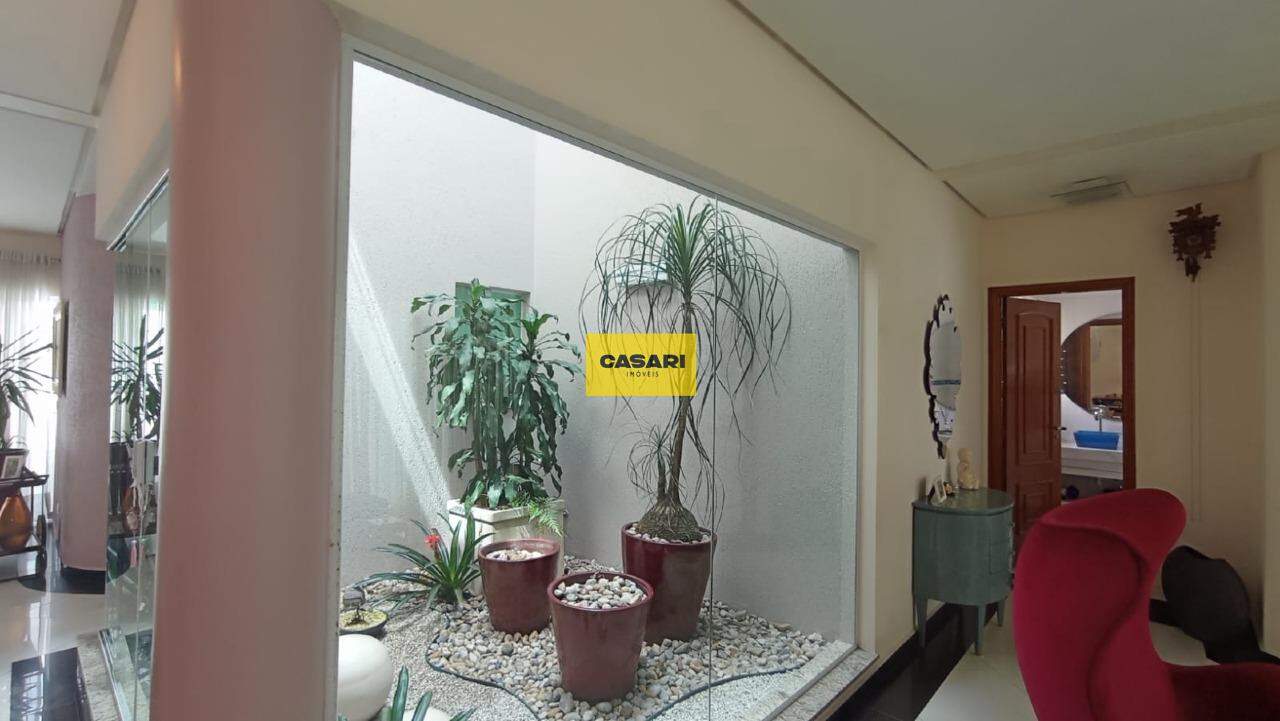 Casa para à venda no bairro Parque dos Pássaros, São Bernardo do Campo - Casari Imóveis: 