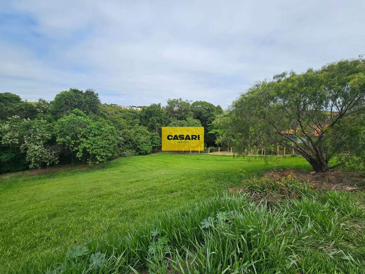 Terreno para à venda no bairro Condomínio Residencial Saint Claire, São Bernardo do Campo - Casari Imóveis: 