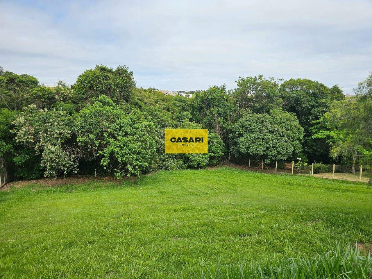 Terreno para à venda no bairro Condomínio Residencial Saint Claire, São Bernardo do Campo - Casari Imóveis: 