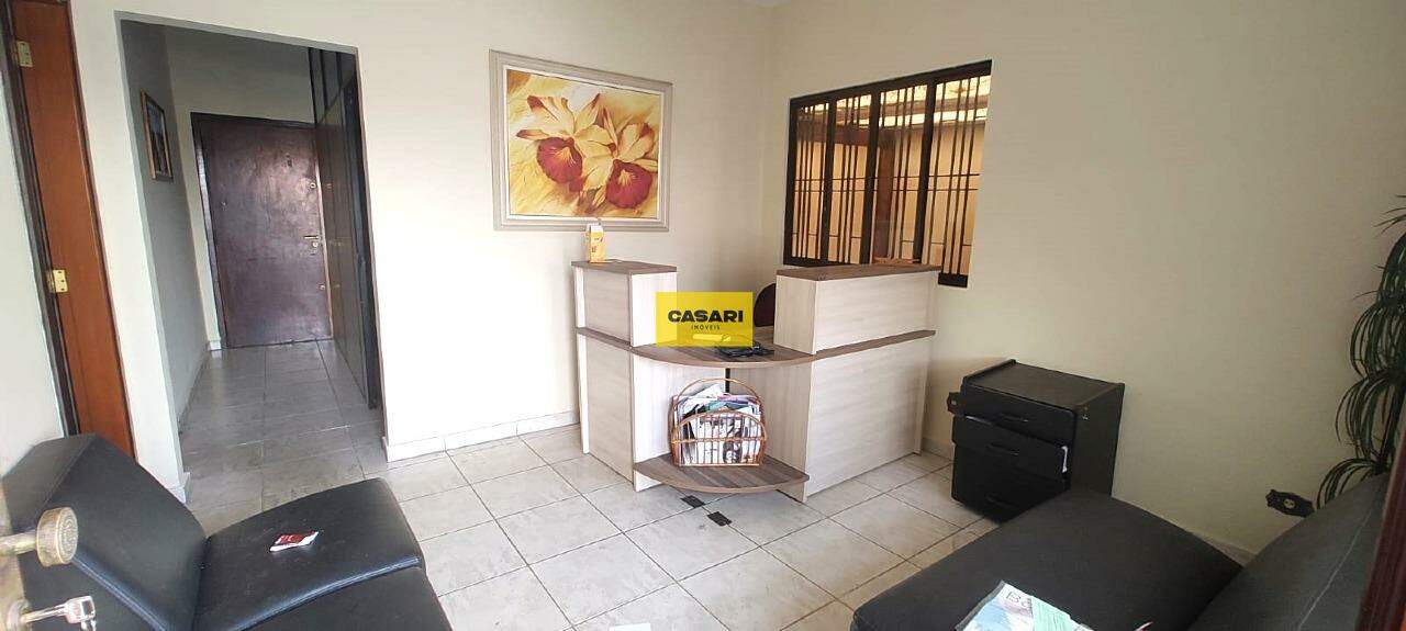 Casa comercial para para aluguel no bairro Jardim Hollywood, São Bernardo do Campo - Casari Imóveis: 