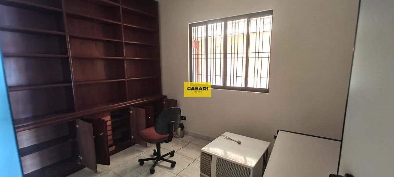 Casa comercial para para aluguel no bairro Jardim Hollywood, São Bernardo do Campo - Casari Imóveis: 