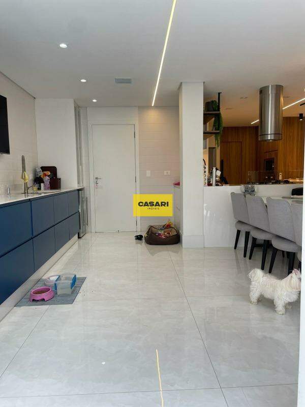 Casa em condomínio à venda no Demarchi: 