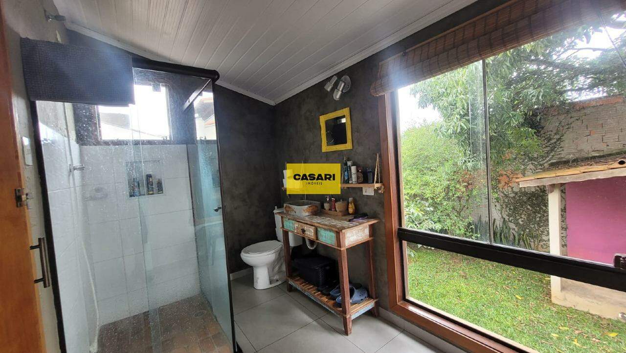 Casa para à venda no bairro Baeta Neves, São Bernardo do Campo - Casari Imóveis: 