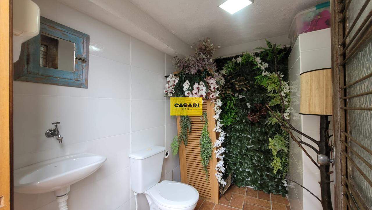 Casa para à venda no bairro Baeta Neves, São Bernardo do Campo - Casari Imóveis: 