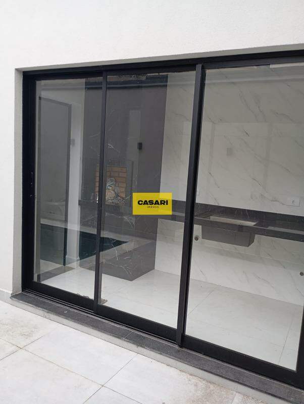 Sobrado para à venda no bairro Jardim Maria Adelaide, São Bernardo do Campo - Casari Imóveis: 