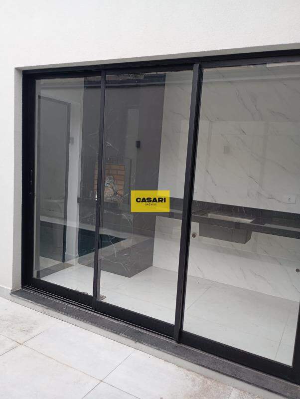 Sobrado para à venda no bairro Jardim Maria Adelaide, São Bernardo do Campo - Casari Imóveis: 