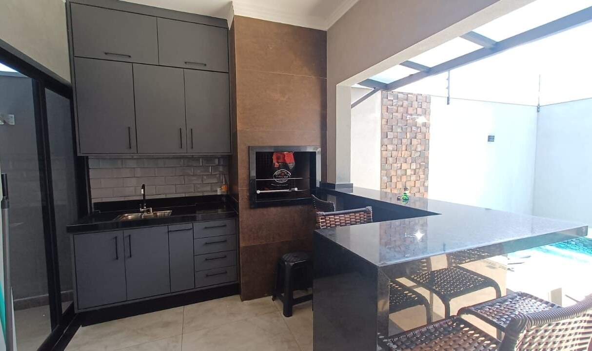Casa para à venda no bairro Portal Ville Jardins, Boituva - Casari Imóveis: 