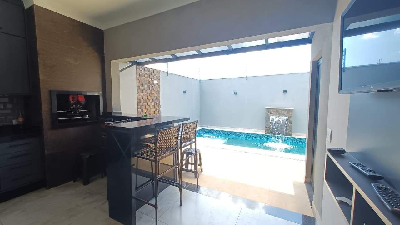 Casa para à venda no bairro Portal Ville Jardins, Boituva - Casari Imóveis: 