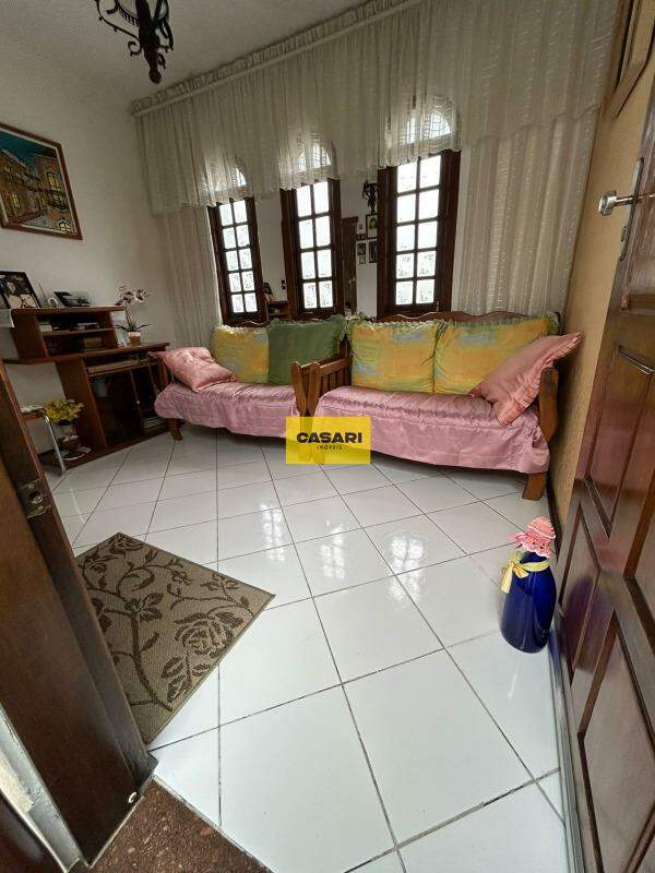 Sobrado para à venda no bairro Ferrazópolis, São Bernardo do Campo - Casari Imóveis: 