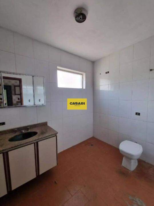 Sobrado para à venda no bairro Santa Terezinha, São Bernardo do Campo - Casari Imóveis: 