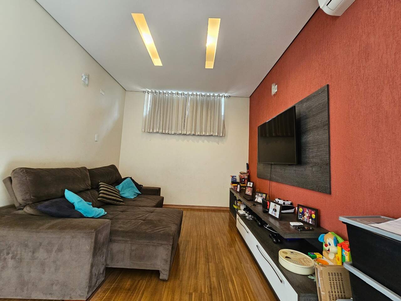 Casa para à venda no bairro Flora Ville, Boituva - Casari Imóveis: 