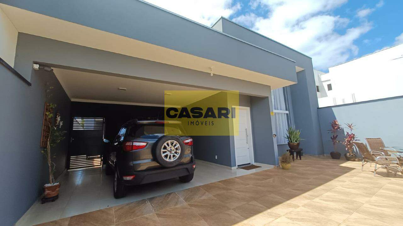 Casa para à venda no bairro Azaleia, Boituva - Casari Imóveis: 