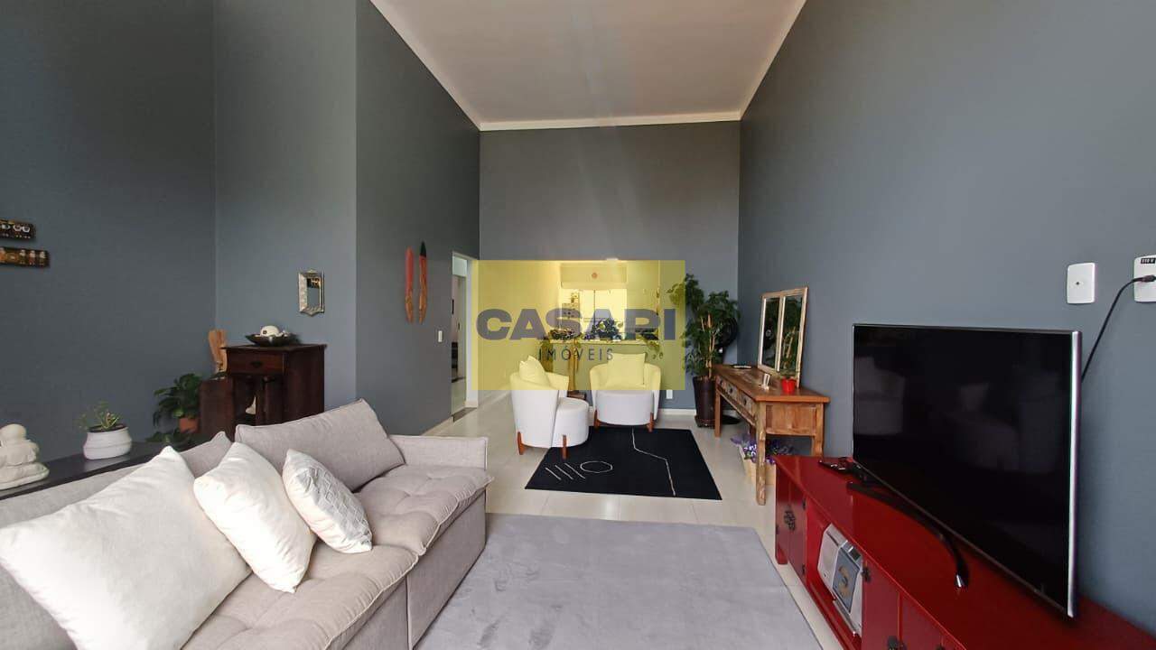 Casa para à venda no bairro Azaleia, Boituva - Casari Imóveis: 