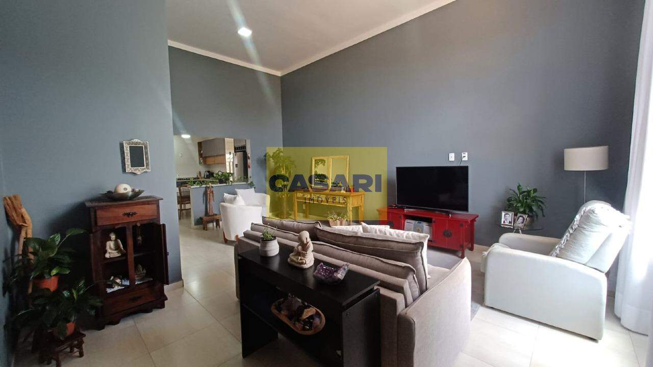 Casa para à venda no bairro Azaleia, Boituva - Casari Imóveis: 
