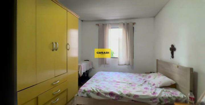 Casa para à venda no bairro Utinga, Santo André - Casari Imóveis: 