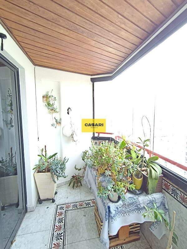 Apartamento para à venda no bairro Vila Bastos, Santo André - Casari Imóveis: 