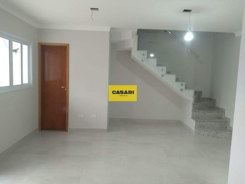 Sobrado para à venda no bairro Vila Pires, Santo André - Casari Imóveis: 