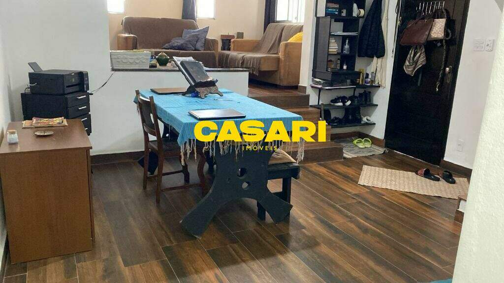 Sobrado para à venda no bairro Riacho Grande, São Bernardo do Campo - Casari Imóveis: 