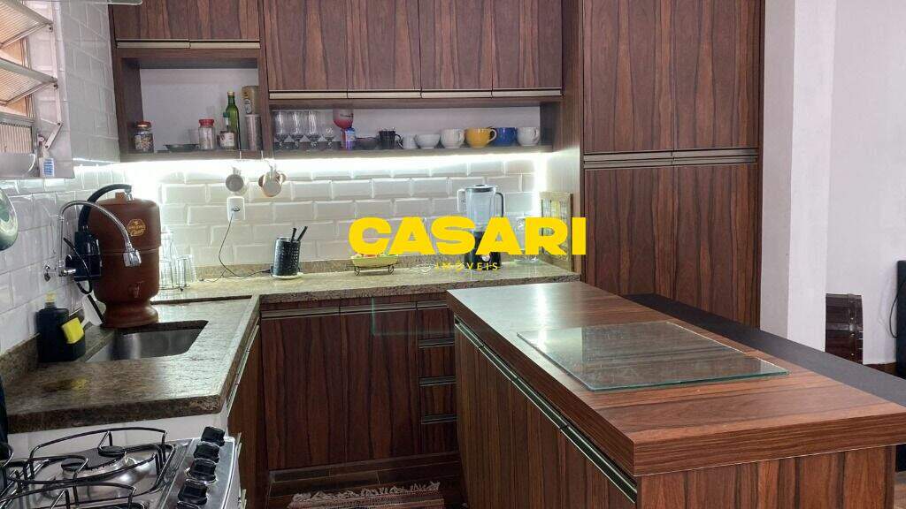Sobrado para à venda no bairro Riacho Grande, São Bernardo do Campo - Casari Imóveis: 