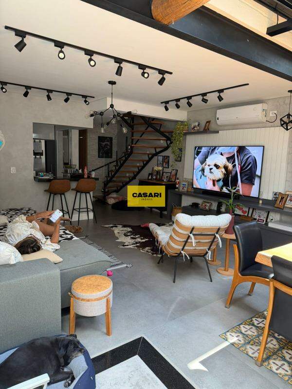 Casa para à venda no bairro Demarchi, São Bernardo do Campo - Casari Imóveis: 