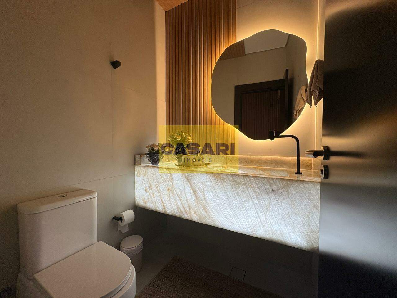 Casa para à venda no bairro Portal Ville jardim europa, Boituva - Casari Imóveis: 