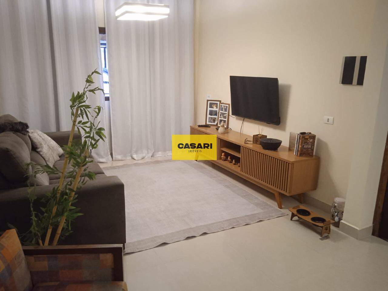 Casa para à venda no bairro Assunção, São Bernardo do Campo - Casari Imóveis: 