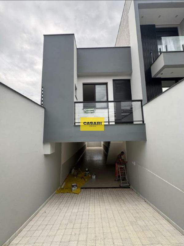 Sobrado para à venda no bairro Vila Guiomar, Santo André - Casari Imóveis: 