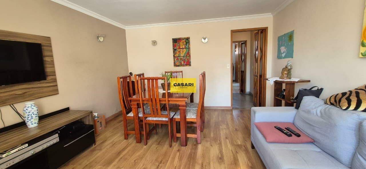 Casa para à venda no bairro Nova Petrópolis, São Bernardo do Campo - Casari Imóveis: 