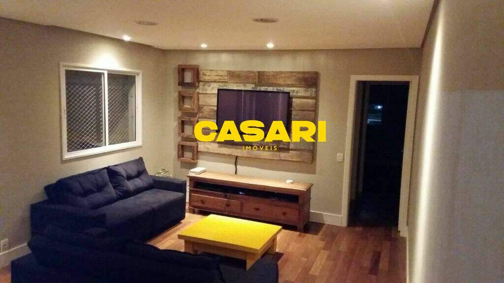 Apartamento para para aluguel no bairro Santa Paula, São Caetano do Sul - Casari Imóveis: 