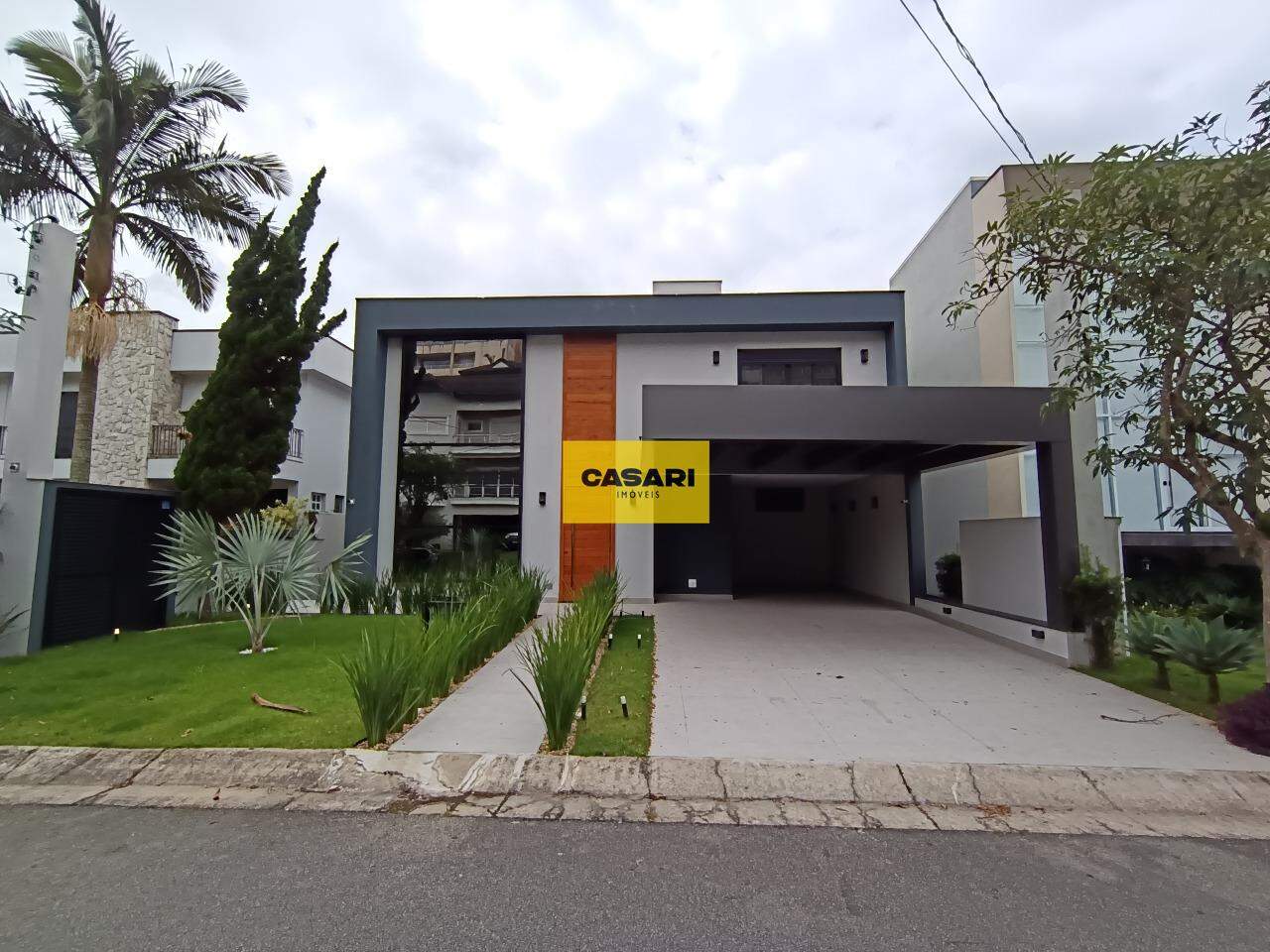 Sobrado para à venda no bairro Parque Terra Nova II, São Bernardo do Campo - Casari Imóveis: 