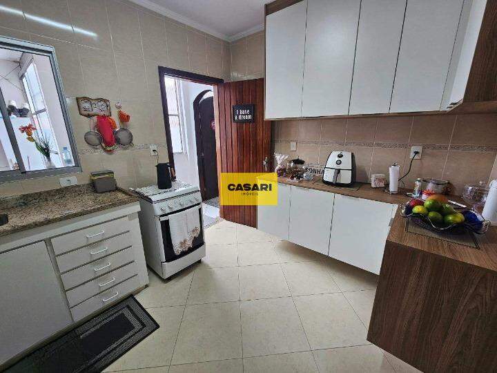 Casa para à venda no bairro Parque Terra Nova II, São Bernardo do Campo - Casari Imóveis: 