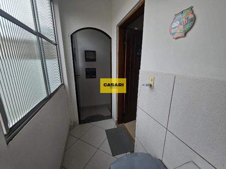 Casa para à venda no bairro Parque Terra Nova II, São Bernardo do Campo - Casari Imóveis: 