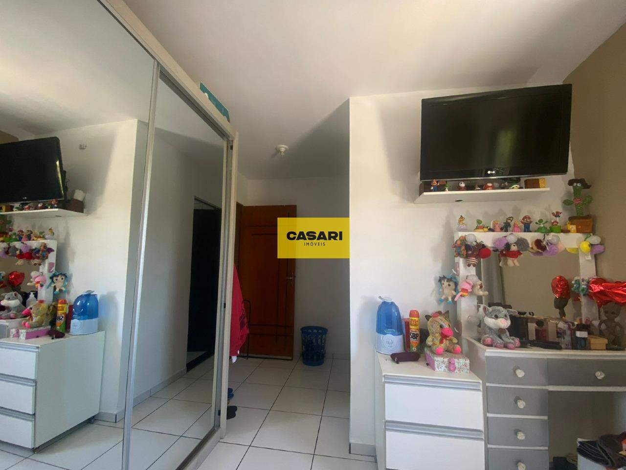 Sobrado para à venda no bairro Dos Casa, São Bernardo do Campo - Casari Imóveis: 