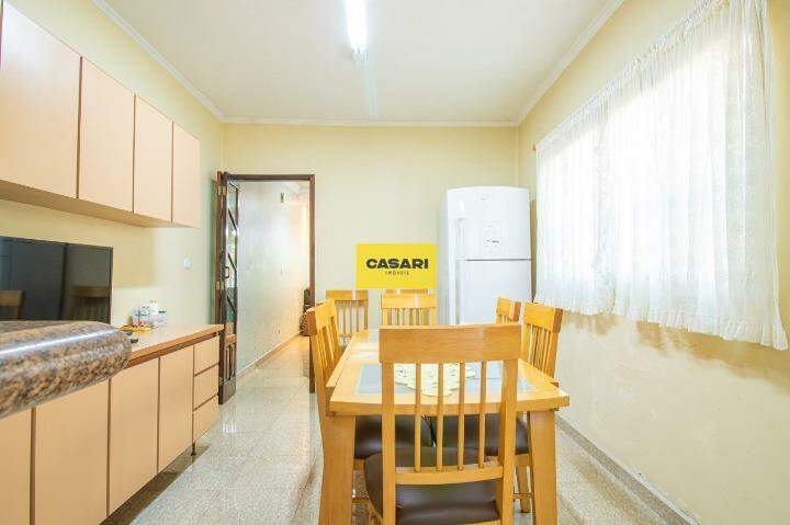 Sobrado para à venda no bairro Parque Erasmo Assunção, Santo André - Casari Imóveis: 