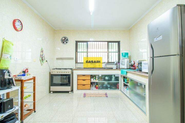 Sobrado para à venda no bairro Parque Erasmo Assunção, Santo André - Casari Imóveis: 