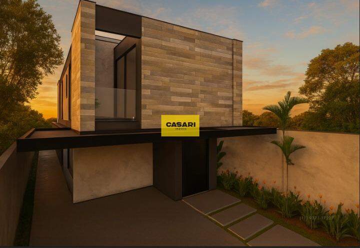 Sobrado para à venda no bairro Centro, São Bernardo do Campo - Casari Imóveis: 