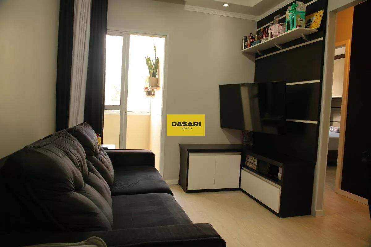 Apartamento para à venda no bairro Baeta Neves, São Bernardo do Campo - Casari Imóveis: 