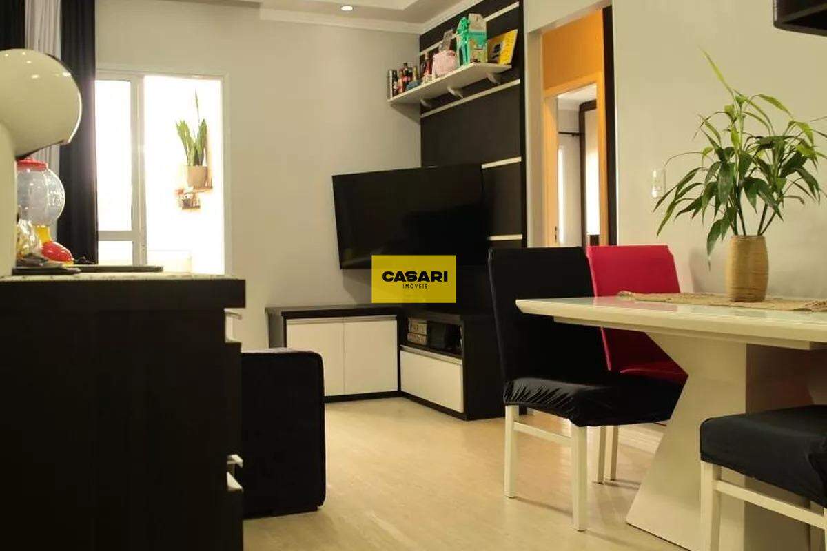 Apartamento para à venda no bairro Baeta Neves, São Bernardo do Campo - Casari Imóveis: 