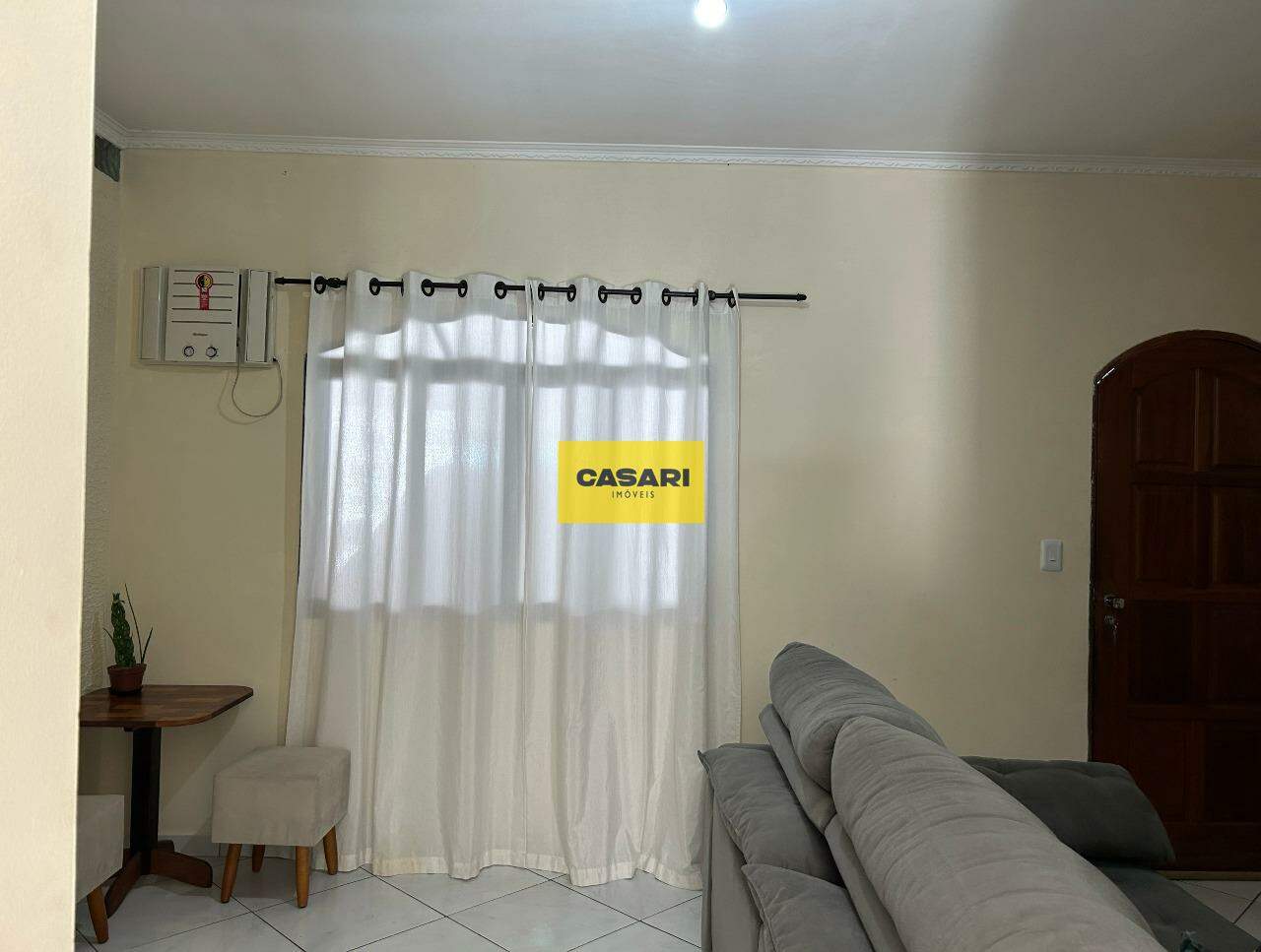 Casa para à venda no bairro Batistini, São Bernardo do Campo - Casari Imóveis: 