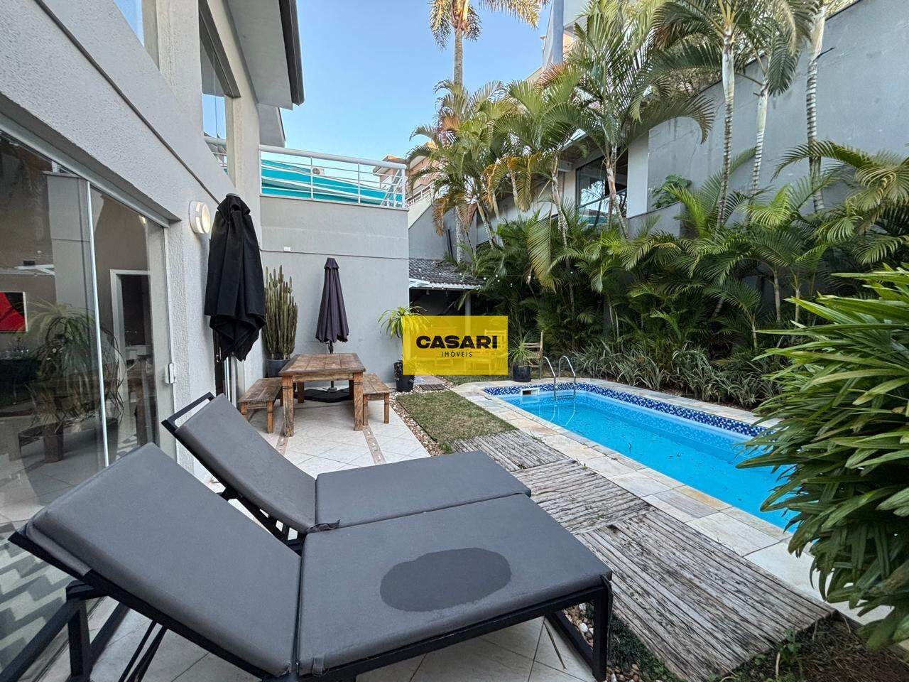 Casa para à venda no bairro Parque Terra Nova II, São Bernardo do Campo - Casari Imóveis: 