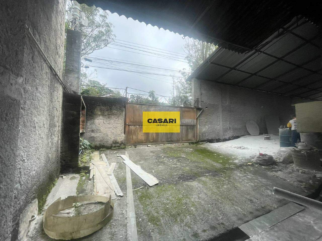 Galpão para para aluguel no bairro Nova Petrópolis, São Bernardo do Campo - Casari Imóveis: 