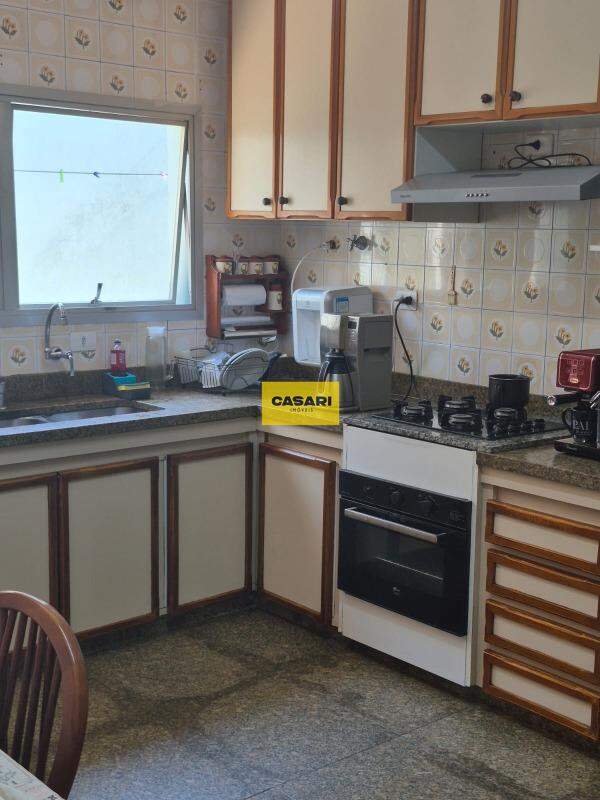 Sobrado para à venda no bairro Planalto, São Bernardo do Campo - Casari Imóveis: 