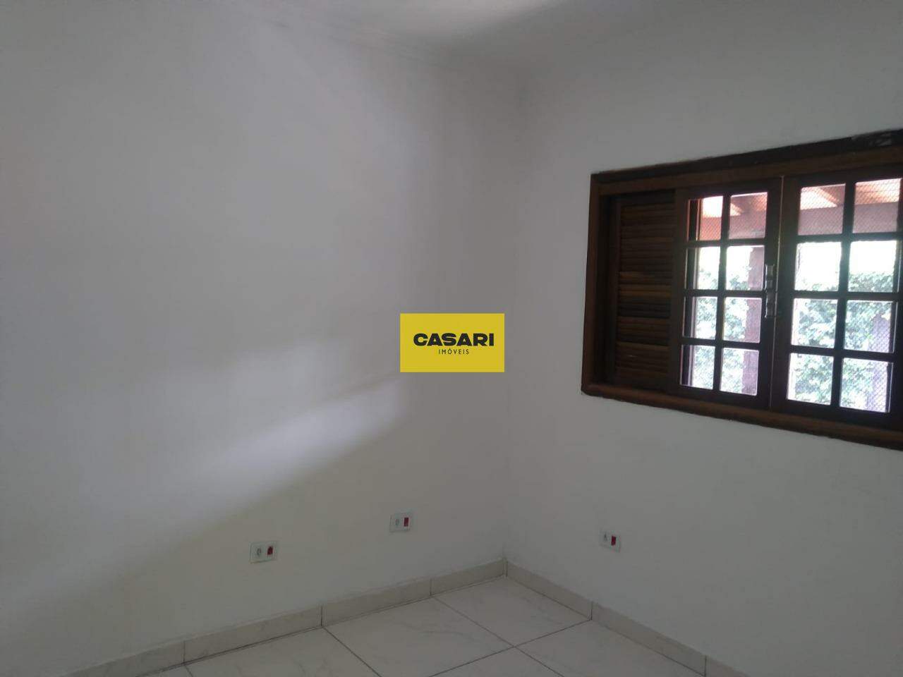 Casa para à venda no bairro Nova Petrópolis, São Bernardo do Campo - Casari Imóveis: 