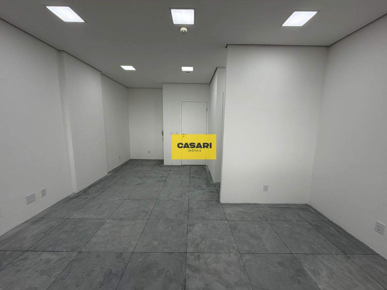 Sala para para aluguel no bairro Baeta Neves, São Bernardo do Campo - Casari Imóveis: 