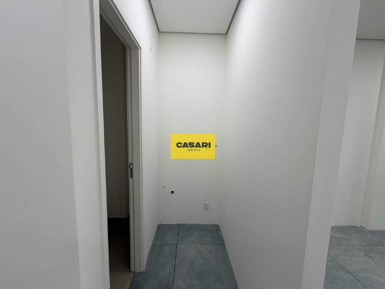Sala para para aluguel no bairro Baeta Neves, São Bernardo do Campo - Casari Imóveis: 