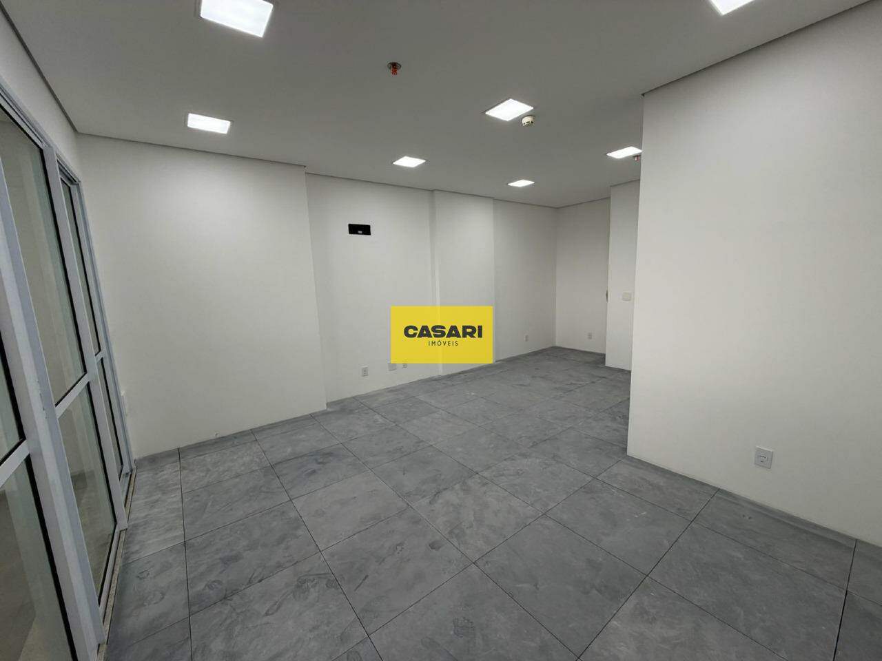 Sala para para aluguel no bairro Baeta Neves, São Bernardo do Campo - Casari Imóveis: 