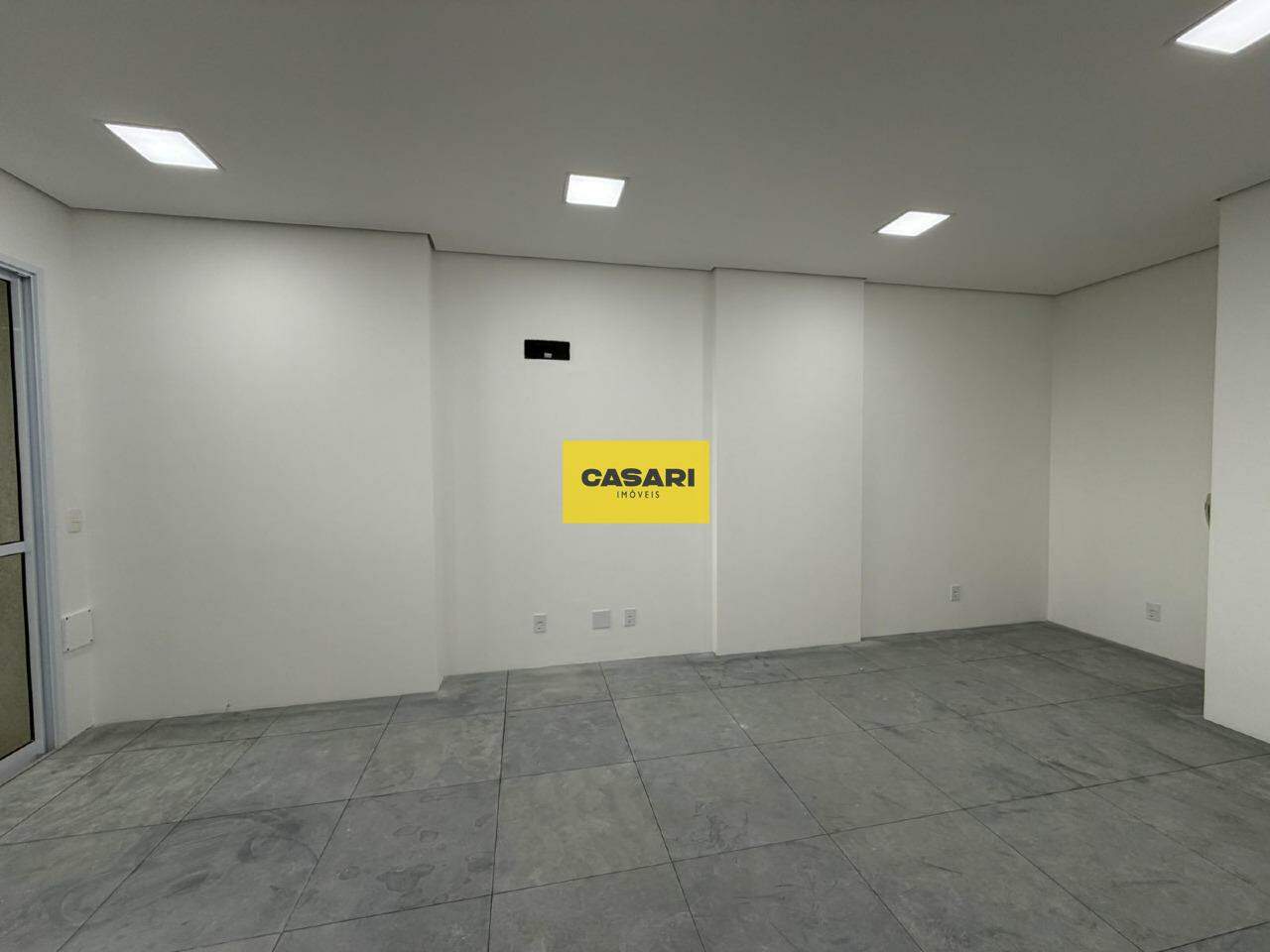 Sala para para aluguel no bairro Baeta Neves, São Bernardo do Campo - Casari Imóveis: 
