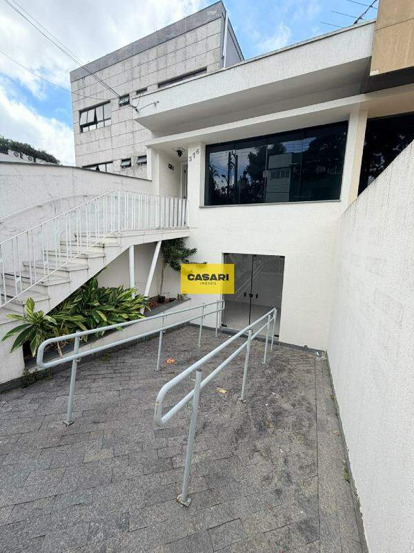 Sobrado para para aluguel no bairro Jardim do Mar, São Bernardo do Campo - Casari Imóveis: 