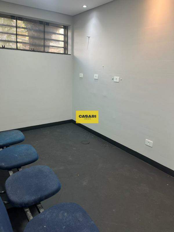 Prédio para à venda no bairro Rudge Ramos, São Bernardo do Campo - Casari Imóveis: 