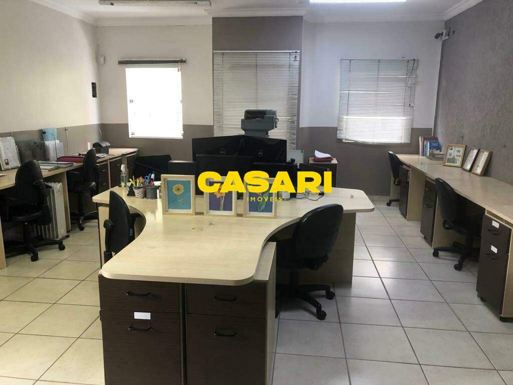 Sobrado para à venda no bairro Jardim do Mar, São Bernardo do Campo - Casari Imóveis: 